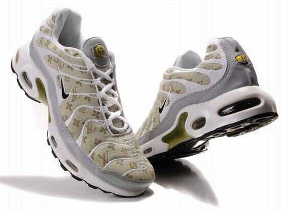 requin tn discount chaussure nike air max tn footlocker